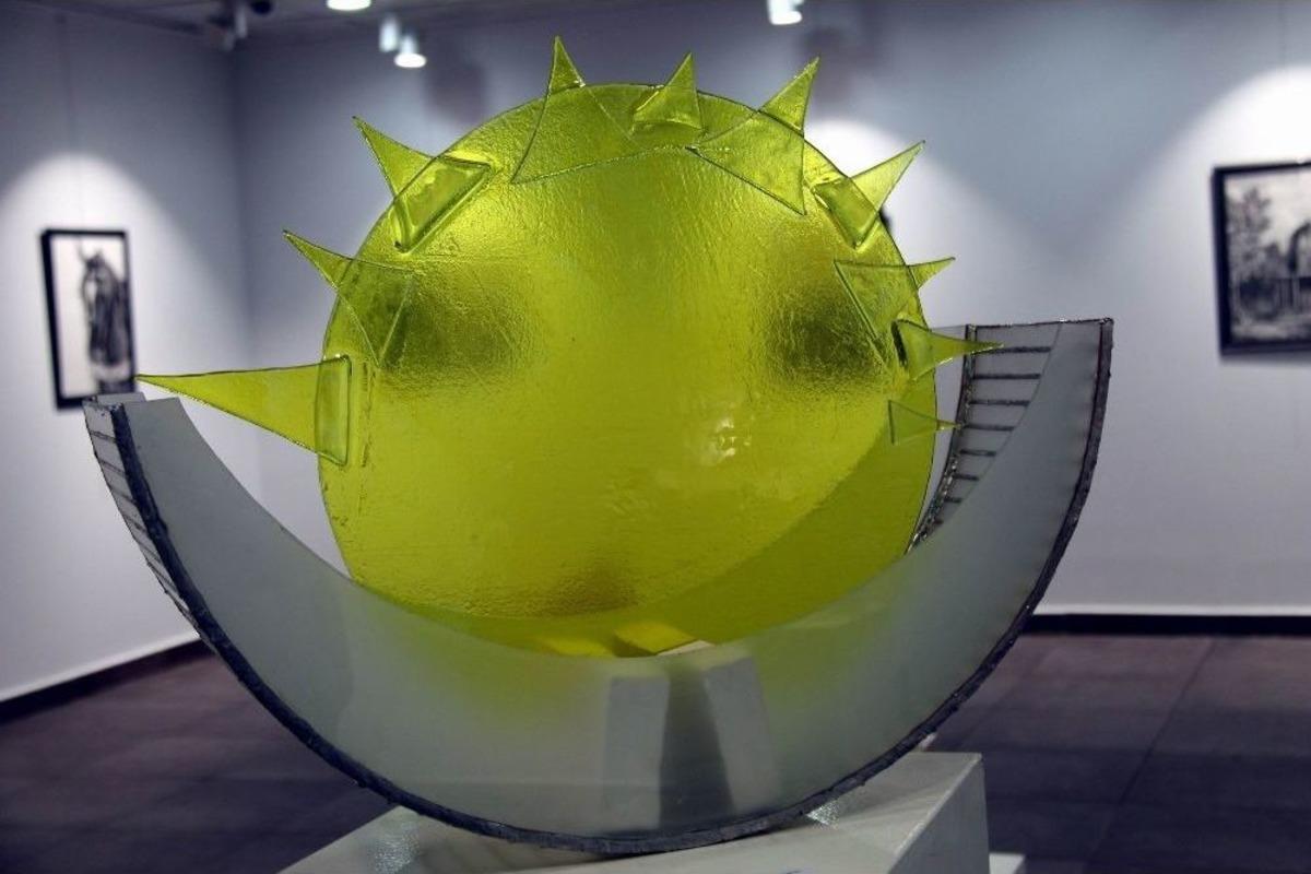 Om&uuml;&rsquo;l&uuml; &Ouml;ğrencilerden "cam Sanatı" Sergisi