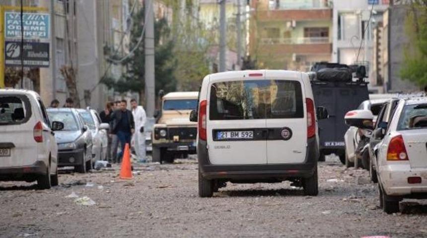 Diyarbakır'da Patlama; 1 &Ouml;l&uuml;, 4 Yaralı (5)