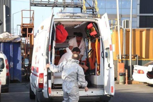 Atık Tesisindeki Yangında 5 Iş&ccedil;i Kimyasal Maddeden Etkilendi 2