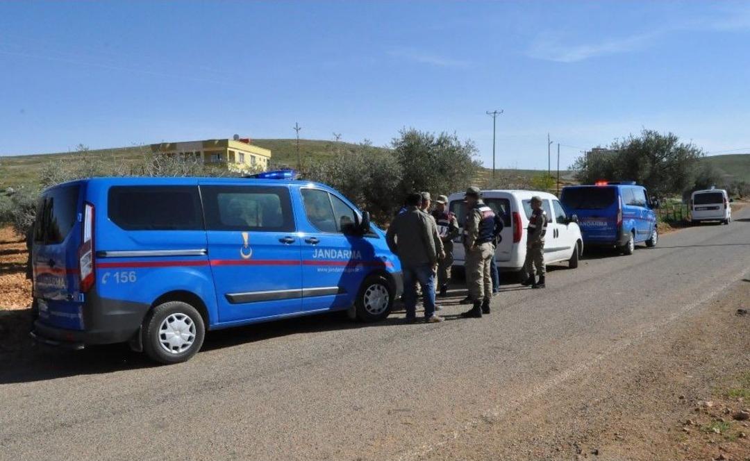 Dur İhtarına Uymayan Ara&ccedil;tan Polise Ateş A&ccedil;ıldı