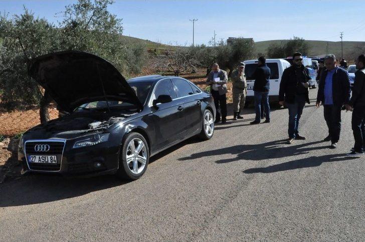 Dur İhtarına Uymayan Araçtan Polise Ateş Açıldı G2