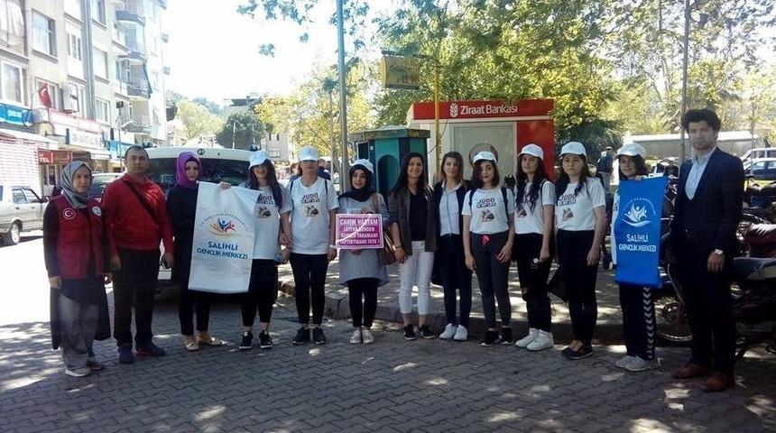 Salihli&rsquo;de Kanser İ&ccedil;in Farkındalık Y&uuml;r&uuml;y&uuml;ş&uuml;