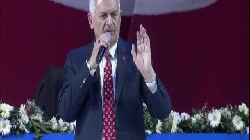 Başbakan Binali Yıldırım: Ter&ouml;r &Ouml;rg&uuml;tleri Bir Olmuş 'hayır', 'hayır' Diye Kampanya Yapıyor