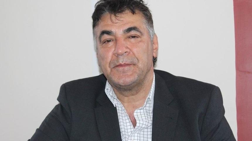 (özel Haber) Kayserili Ozan Referanduma Türkü Yaktı