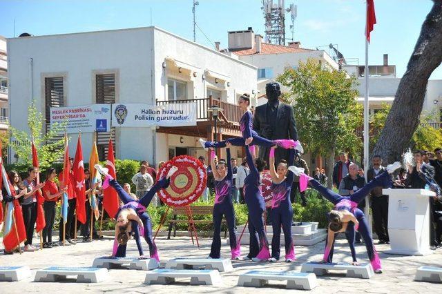 Ulu Önder’in Seferihisar’a Gelişi Kutlandı