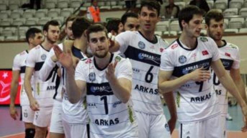 Arkasspor'da Fenerbah&ccedil;e Alarmı