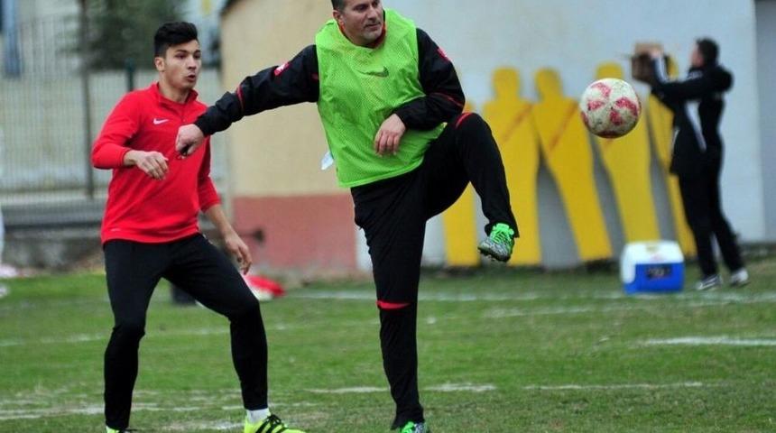 İneg&ouml;lspor Seri Peşinde