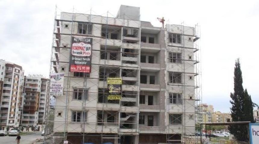 İnşaatın &Ccedil;atısından Atlayan Liseli Zehra &Ouml;ld&uuml;