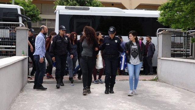 Mersin’de Polise Bombalı Saldırı Olayında Gözaltına Alınan 18 Kişi Adliyeye Sevk Edildi