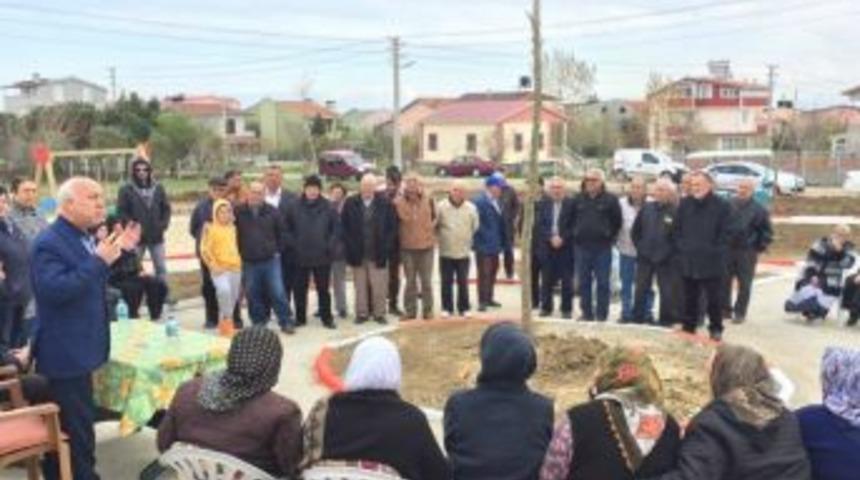 Yeni&ccedil;iftlik Mahallesine Yapılan Park Hizmete Girdi