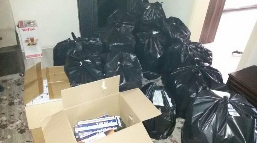 Ka&ccedil;ak Sigara Operasyonunda 6 Bin 550 Paket Sigara Ele Ge&ccedil;irildi