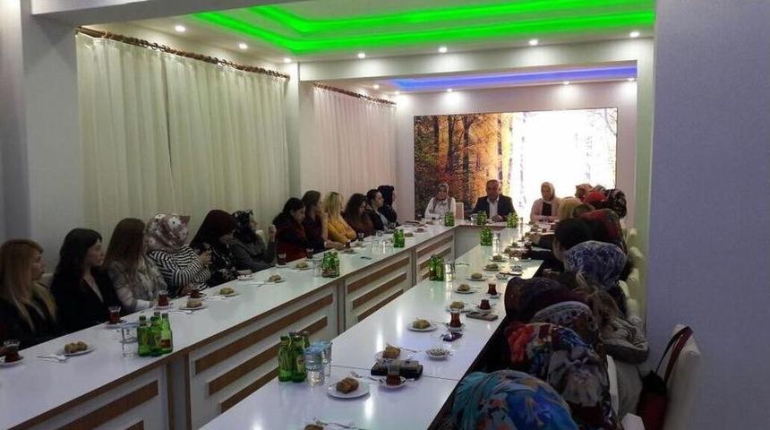 Başkan Mustafa Yaman, Referandum &Ccedil;alışmalarına Devam Ediyor