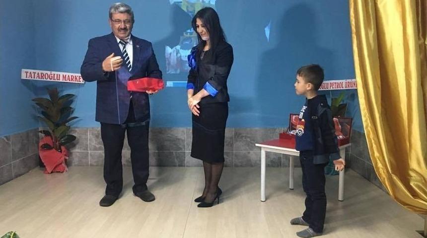 Anaokuluna &Ccedil;ok Ama&ccedil;lı Salon