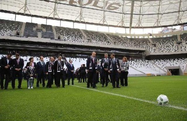 Vodafone Arena 1 Yaşında!..