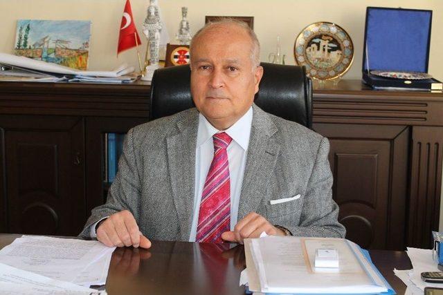 Trafik Kazasında Yaralanan Kaymakam Ameliyat Oldu 1