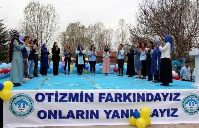 Otizmli &Ouml;ğrenciler Becerilerini Paylaştı 1