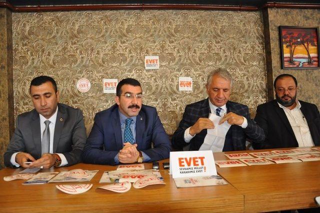 Ak Parti Basınla Bir Araya Geldi 1