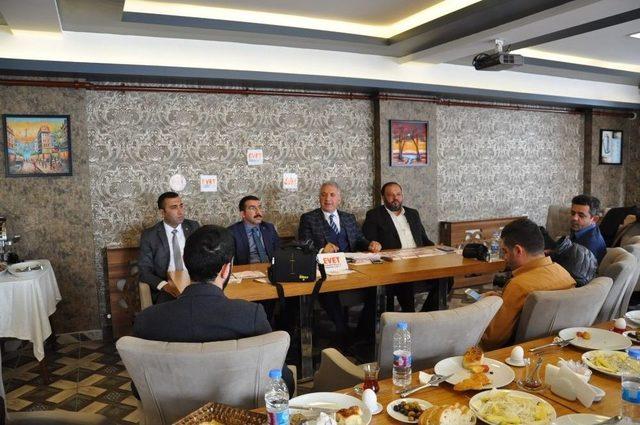 Ak Parti Basınla Bir Araya Geldi 3