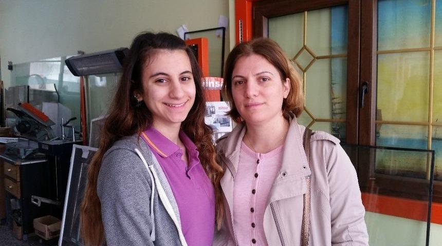 &Ouml;l&uuml;m Anne Ve İki Kızını Teğet Ge&ccedil;ti