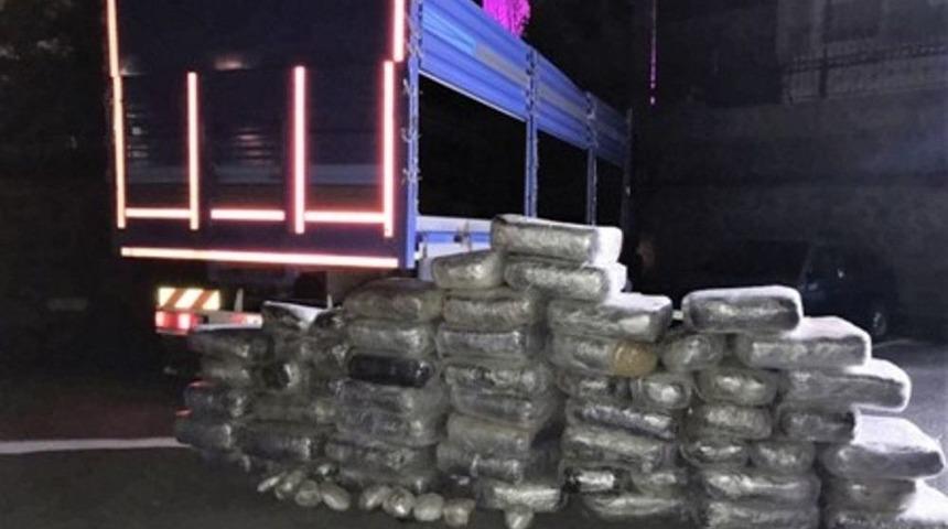 Diyarbakır&rsquo;da Uyuşturucuya 10 G&uuml;nde 22 Operasyon