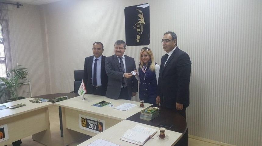 Yerel Hayvan Koruma G&ouml;revlileri Kimliklerini Aldı