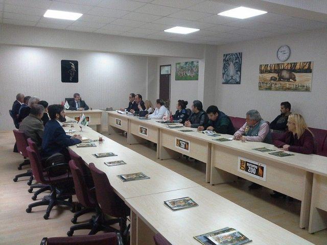 Yerel Hayvan Koruma G&ouml;revlileri Kimliklerini Aldı 2