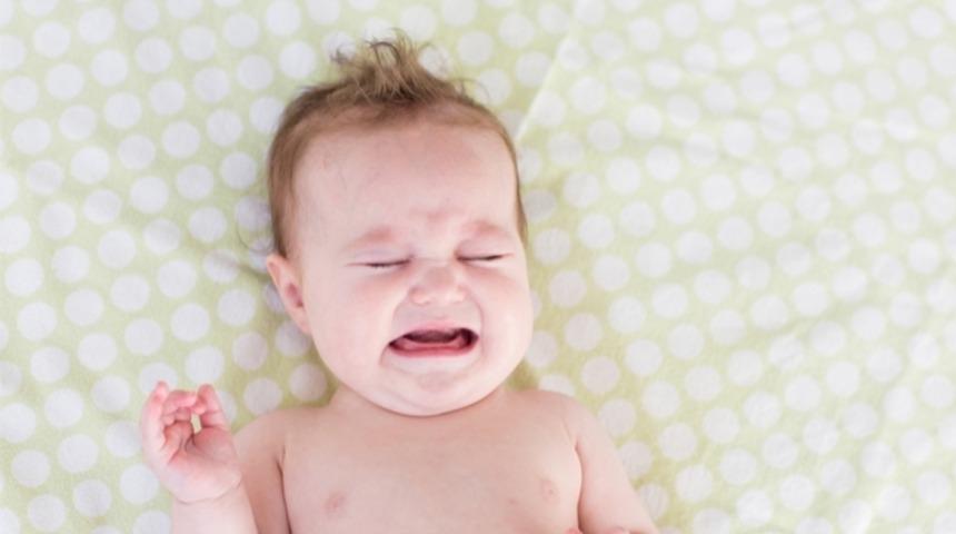 Bebeğiniz akşamları huysuzlaşıyorsa dikkat!
