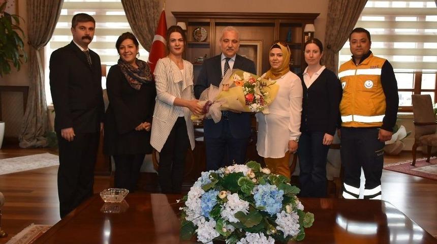 Vali Güvençer, Dernekleri Ağırladı