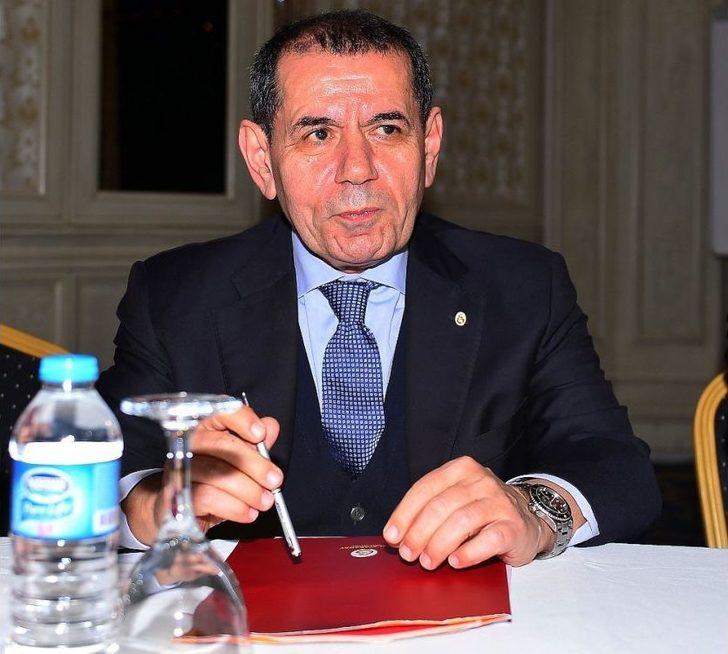 Galatasaray Divanı Basına Kapatıldı G2