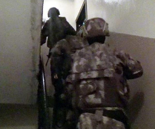 Gaziantep te Pkk Operasyonu: 11 G&ouml;zaltı 2