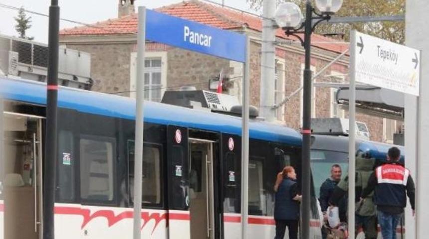 İzban'da Ş&uuml;pheli Paket Yolcuları Tahliye Ettirdi