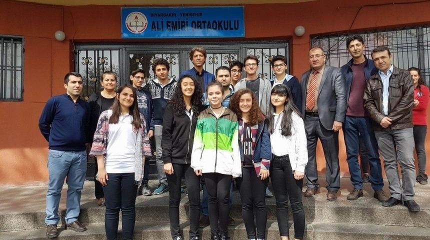 Teog Birincilerinden &Ouml;ğrencilere Moral Ziyareti