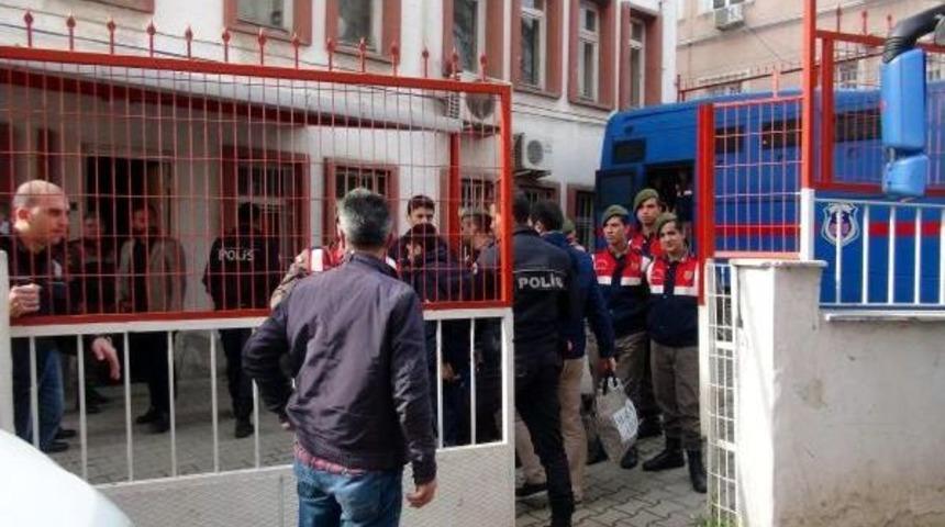 Tekirdağ Merkezli Fet&ouml; Operasyonunda 17 Asker Adliyede