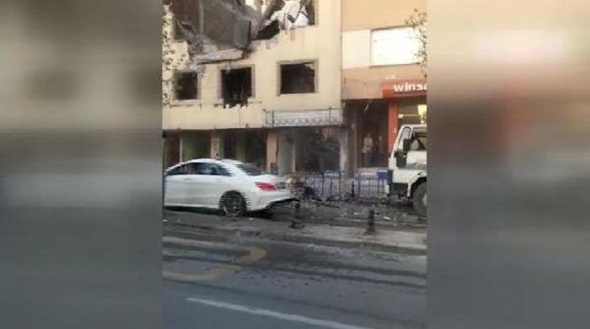 Anne Ve Kızlarının &Ouml;l&uuml;mden D&ouml;nd&uuml;ğ&uuml; An