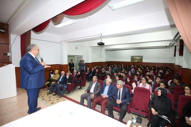 Başkan Kutlu Adıyaman Fen Lisesi Öğrencileriyle Buluştu