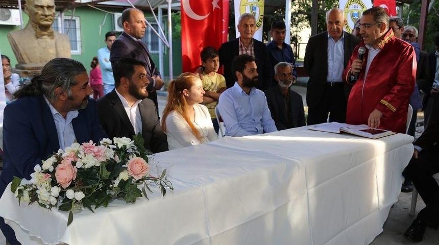 Hem Nikaha Hem De Referanduma &lsquo;evet&rsquo; Dediler