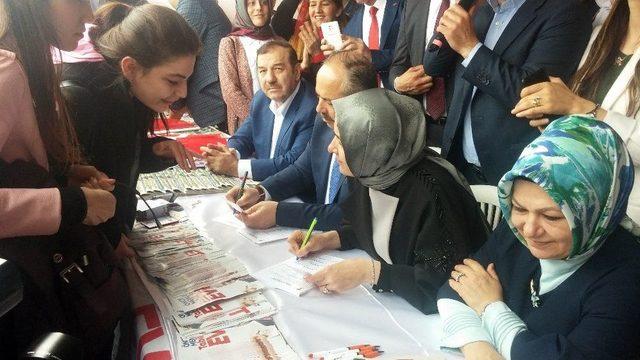 Bakan Kaya: &ldquo;atat&uuml;rk Havalimanı&rsquo;dan Kontroll&uuml; Ka&ccedil;ışının G&ouml;r&uuml;nt&uuml;lerini Hep Birlikte İzledik&rdquo; 1