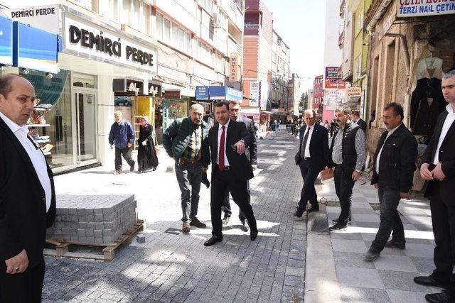 Karesi’de Yaymacılar Caddesi Prestij Kazanıyor