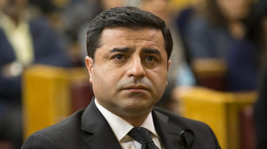 Selahattin Demirtaş ve Sırrı Süreyya Önder'e hapis cezası! 