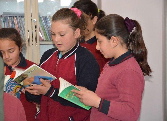 Kitaplar B&uuml;nyan&rsquo;a 1