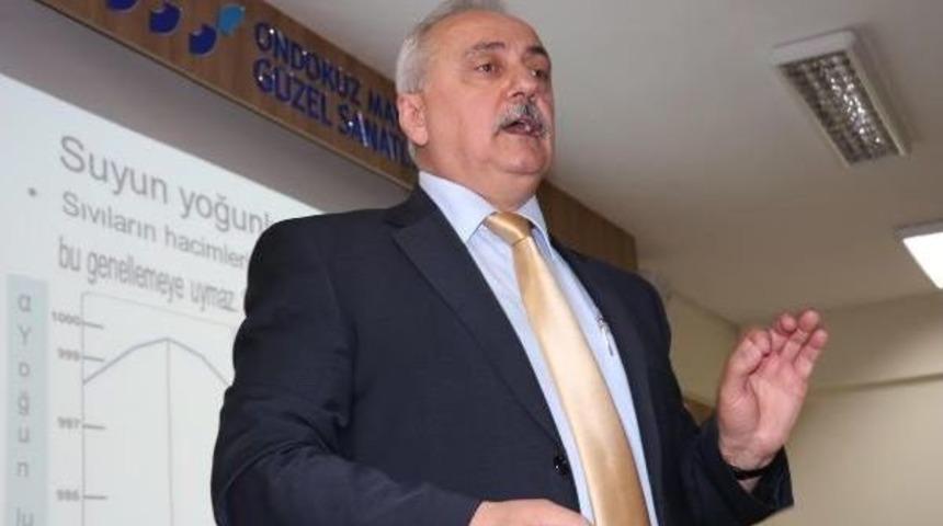 Prof. Dr. Demir: Suyun Bir Damlasının Sırrını &Ccedil;&ouml;zebilsek Kainatın Sırrını &Ccedil;&ouml;zeriz