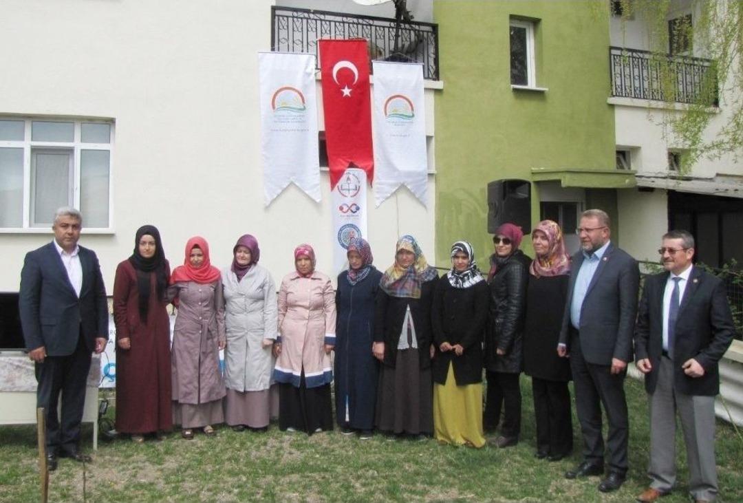 Hisarcıklı 364 &Ccedil;ift&ccedil;iye Sertifikaları Verildi