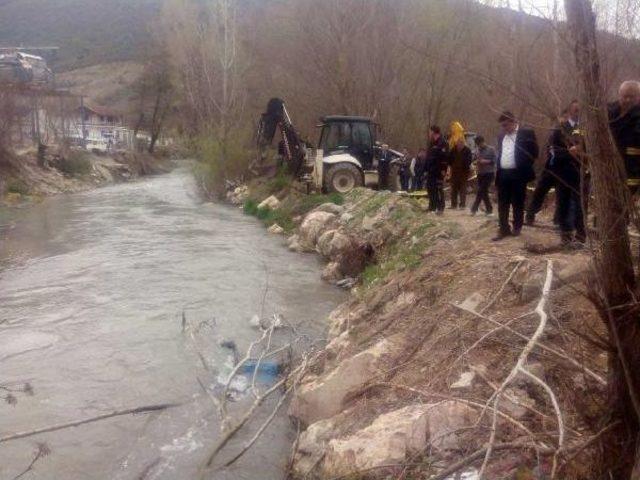 26 Yıl &Ouml;nce Bebeğini Attığı Derede Cesedi Bulundu 1