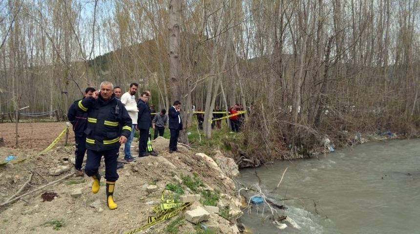 Bebeğini Suya Atıp &Ouml;ld&uuml;rd&uuml;ğ&uuml; G&ouml;lette Cesedi Bulundu