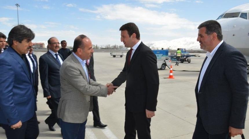 Bakan Yardımcısı Yegin Yüksekova’da