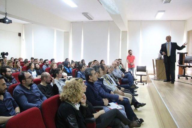 Prof. Dr. Yusuf Demir’den ’suya Bakış’ Konferansı