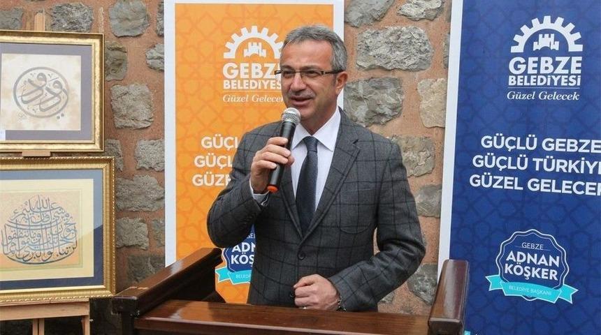 Gesmek Esma&rsquo;&uuml;l H&uuml;sna Hat Sergisi A&ccedil;ıldı