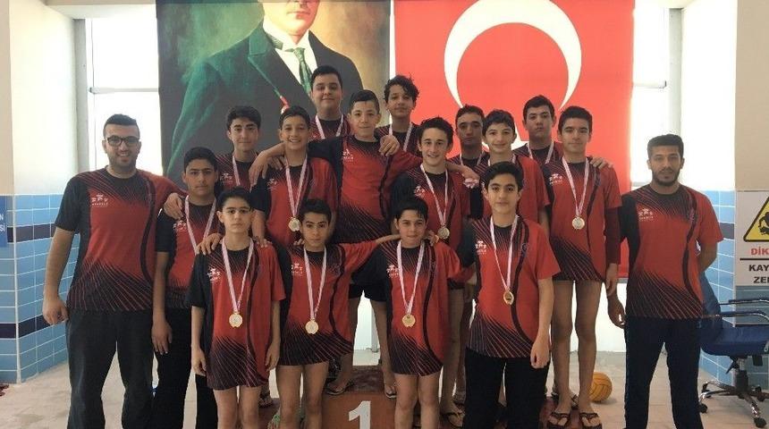 Şehitkamil, Su Sporlarında Her Kulvarda Başarılı