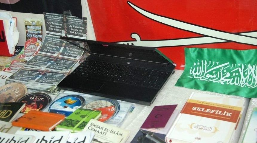 Kırıkkale&rsquo;de Deaş Operasyonunda 5 G&ouml;zaltı