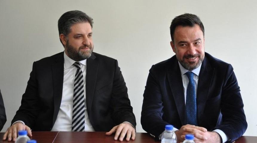 Cumhurbaşkanı Başdanışmanı &Ouml;nen, Şanlıurfa Tabipler Odasını Ziyaret Etti